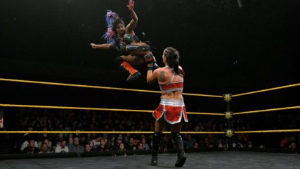 Ember Moon vs. Sonya Deville - NXT Women's Championship Match: WWE NXT, Dec. 27, 2017