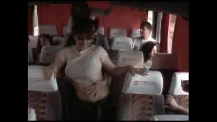 Мръсни танци в автобуса