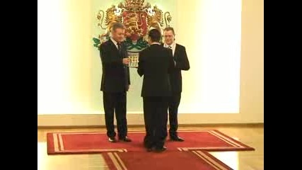 Вицепрезидентът Ангел Марин връчи орден “Мадарски конник”