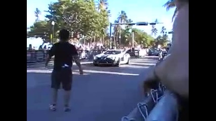 Gumball 3000 - Mercedes Benz Slr Mclaren 722 Roadster Burnout. Bmw Z8 Burnout 