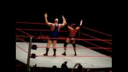 Triple H pravi pedigri na big show 