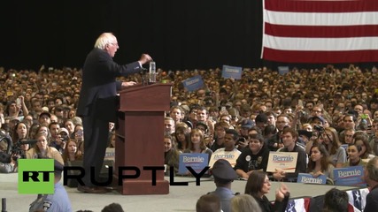 USA: Bernie Sanders demands 'fundamental change' during Boston rally