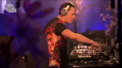 Tiesto - Live 2/2 Set @ Tomorrowworld 2013-09-27