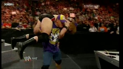 John Cena Прави A A На Hit Slater 