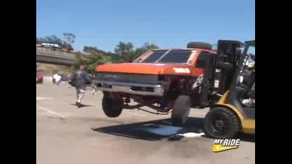 Lowrider се разглобява докато ска4а!ха - ха