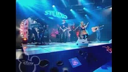 Hilary Duff - So Yesterday @ Studio Disney