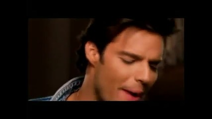 Ricky Martin feat. Christina Aguilera - Nobody Wants To Be L