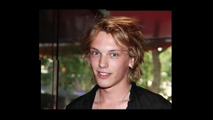 Jamie Campbell Bower 