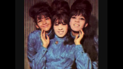 The Crystals - He Hit Me And It Felt Like A Kiss