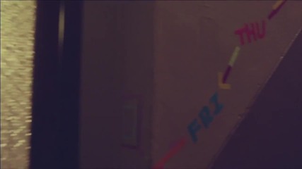 Iu - Friday ( ft. Jang Yijeong of History )