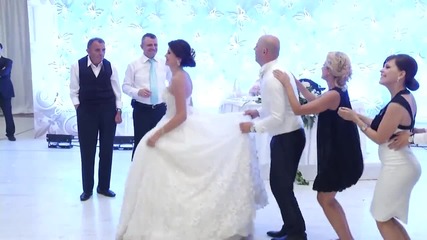 Penguine Dance