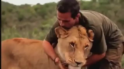 ✺ Kevin Richardson - Lion Man