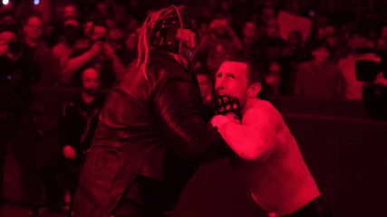 “The Fiend” Bray Wyatt pays Daniel Bryan a brutal visit: SmackDown, Jan. 3, 2020