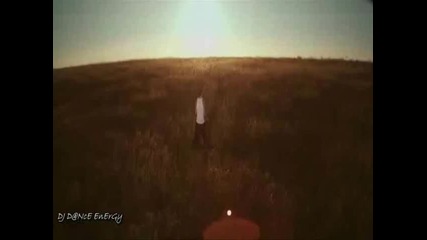 Eminem feat Rihanna - Love The Way You