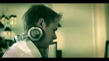 Armin van Buuren Feat Jennifer Rene - Fine Without You (offi 
