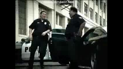 Полиция Гони Форд Мустанг(не Е Това Което Си Мислите)