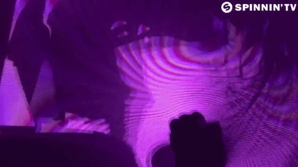 Hook N Sling & Chris Willis - Magnet (official Music Video)