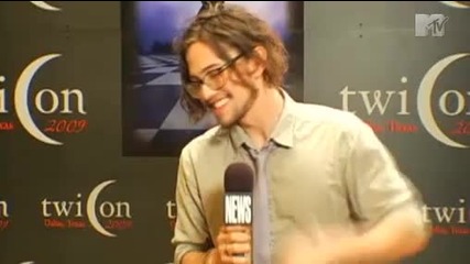 Jackson Rathbone On Frightening Kristen Stewart 