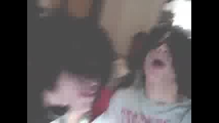 emo dancing xd