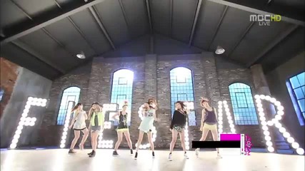 Fiestar - Vista @ Music Core (08.09.2012)