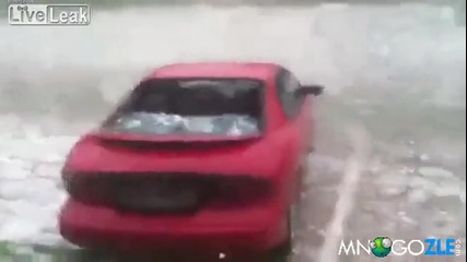 Ето на това му се вика силна градушка...