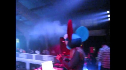 Deadmau5 - Ghosts N Stuff (hard Intro Version)