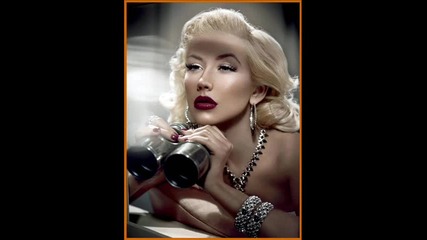 Страхотен микс: Christina Aguilera - Chris Cox Megamix