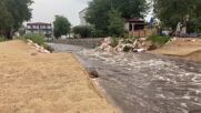Наводнение в Гърция след проливни дъждове в Торони (ВИДЕО)