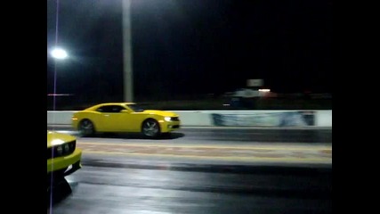 Camaro 2011 vs Mustang 2009