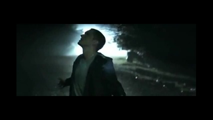 Видео - Eminem - Space Bound 2011 hd (oficial