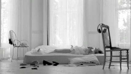 Ellie Goulding - Figure 8