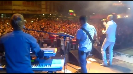 Tropico Band - Mislicu na tebe - (Live) - (Leskovac 2011)