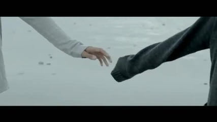 Dash Berlin ft. Sarah Howells - Go It Alone (official Music