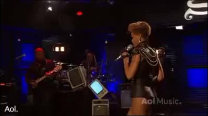 Rihanna - Всички изпълнения @ Aol Music Sessions