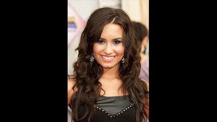 Demi Lovato - Снимки 