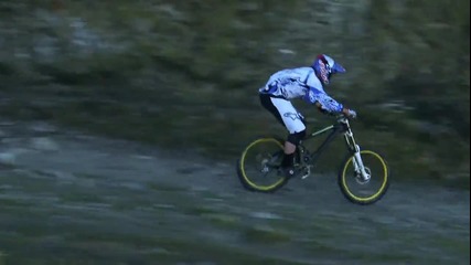 Mountain Bike Downhill in Nz - Brook Macdonald 2012