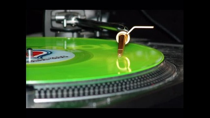 Velvet & Holly Morris - Stp