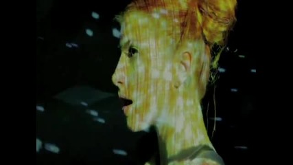 B.o.b. ft. Hayley Williams - Airplanes 