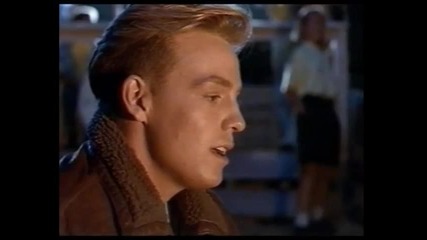 Jason Donovan - Sealed With A Kiss (1989) [hq] Prevod