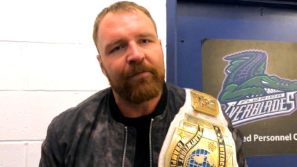 Several Superstars officially enter the Royal Rumble at WWE Live Events