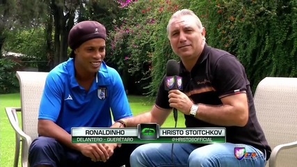 Роналдиньо даде интервю на Стоичков.
