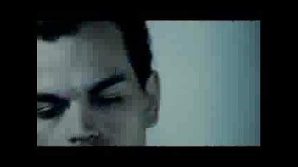 32 Leaves - Blood On My Hands