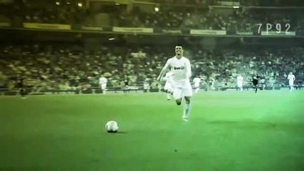 Cristiano Ronaldo - Real Madrid Compilation 10/11 Hd