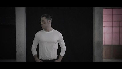 Премиера » Tiziano Ferro – Senza Scappare Mai Piu (официално видео)