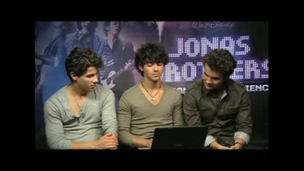 The Jonas Brothers Sugarscape webchat