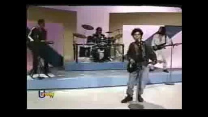 ...*{ Arena Hash - Como Te Va Mi Amor }*...