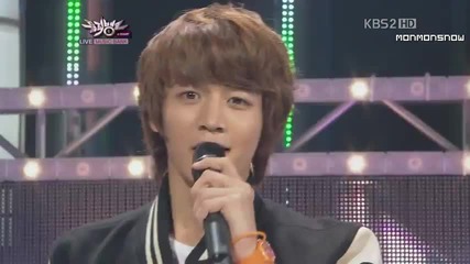 Minho & Yeeun , Sohee 's Mc-ing Cuts @ Music Bank (02.12.2011)