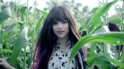 Selena Gomez & The Scene - Hit The Lights