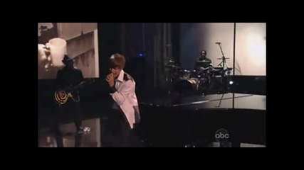 Justin Bieber - Pray @ Ama 2011