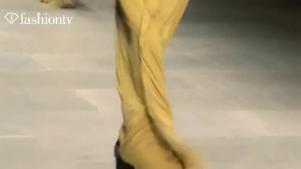 Adventurous Sportswear Amanda Wakeley Spring 2012 at London Fashion Week